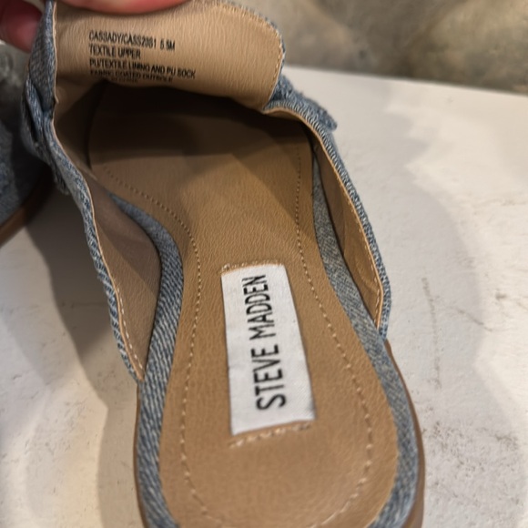 Steve Madden Cassady Loafer Mule - Picture 5 of 6